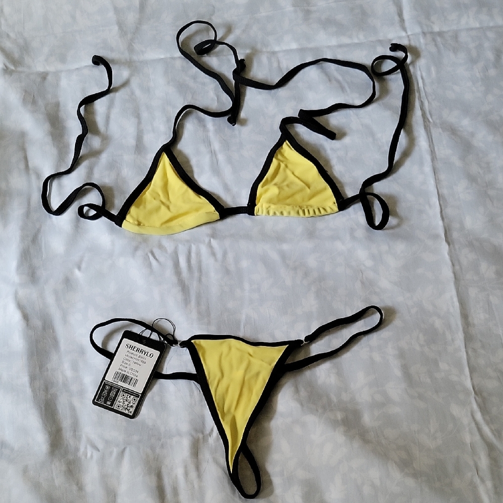 Yellow and Black Women's Bikini Set